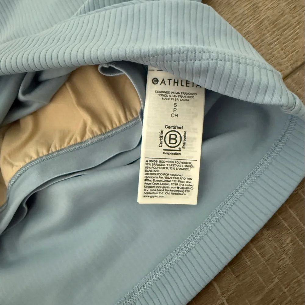 NWT Athleta Transcend V Neck Rib Crop Sports Bra A-C Small Heron Blue - Picture 10 of 11